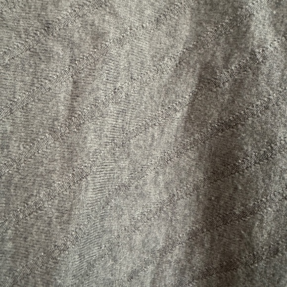 Boat neck, very soft, with batwing sleeves. Color - gray | Size: M/L - Picture 2 of 7